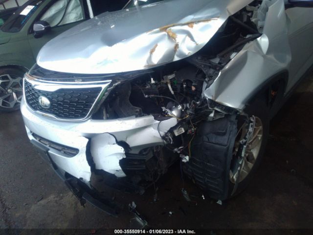5XYKTCA65FG594883 KIA SORENTO LX