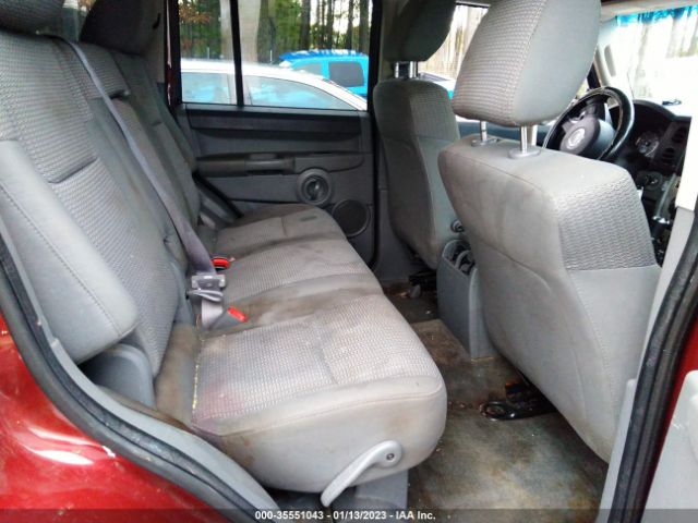 1J8HG48K77C612208 Jeep Commander Sport