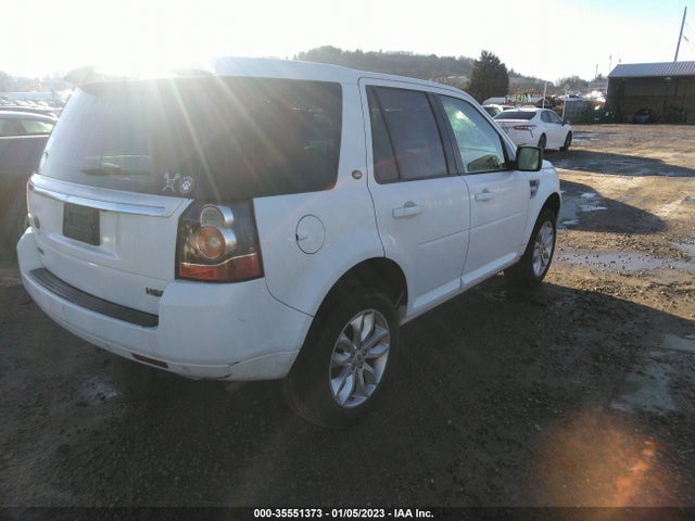 Land Rover LR2 2014 SALFR2BG3EH397226 Image 5