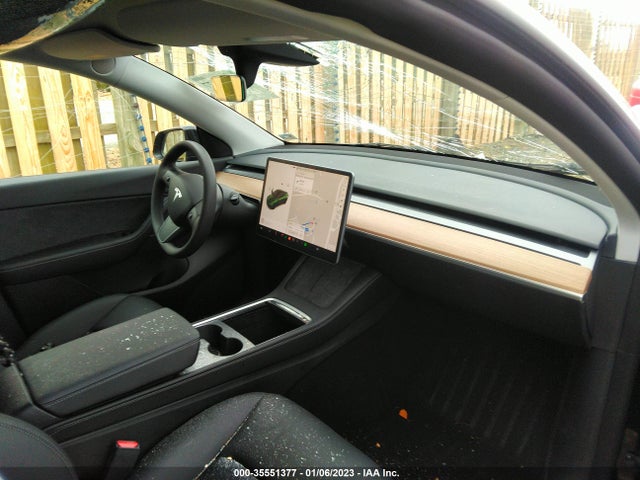 Tesla Model Y 2022 7SAYGDEF8NF499158 Image 6