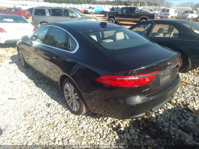 Jaguar XF 2017 SAJBD4BV1HCY38644 Image 3