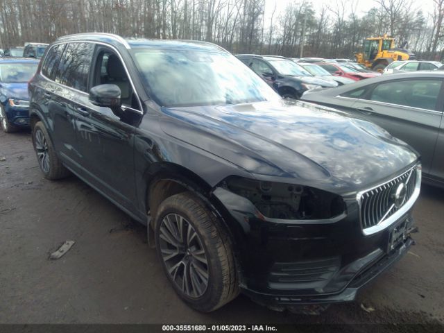 35551680 :رقم المزاد ، YV4102PK0N1786405 vin ، 2022 Volvo Xc90 T5 Momentum 7 Passenger مزاد بيع