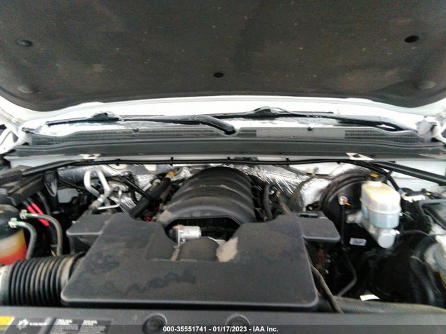 2016 Chevrolet Suburban, VIN: 1GNSKHKC9GR352905