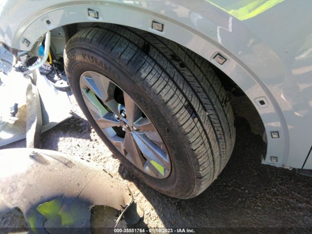 5XYK43AF7PG044597 KIA Sportage Sx