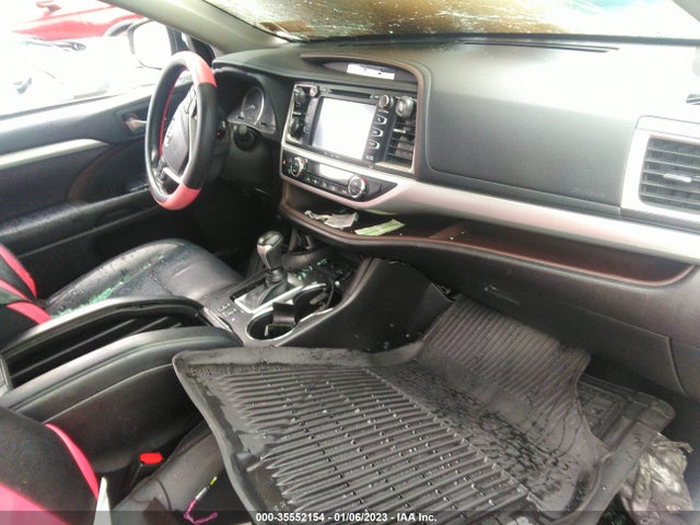 2018 TOYOTA HIGHLANDER SE/XLE VIN: 5TDJZRFH6JS879238