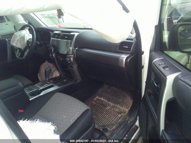 Toyota 4RUNNER SR5 2021 JTEEU5JR9M5250250 Image 6