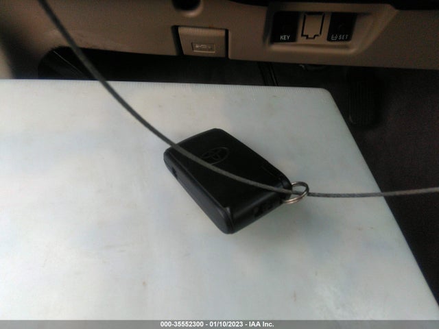 2008 TOYOTA PRIUS VIN: JTDKB20U083423964