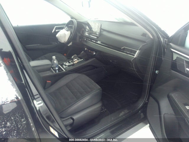 JA4J4UA87NZ068281 Mitsubishi Outlander Se