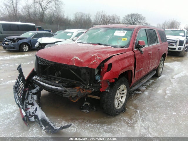 2015 Chevrolet Suburban, VIN: 1GNSKJKC8FR221082