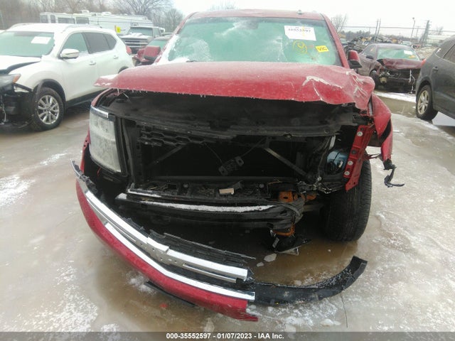 2015 Chevrolet Suburban, VIN: 1GNSKJKC8FR221082