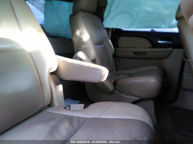 2012 GMC YUKON XL DENALI VIN: 1GKS2MEF9CR286555