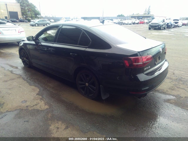 2018 Volkswagen Jetta, VIN: 3VWD17AJ7JM241905