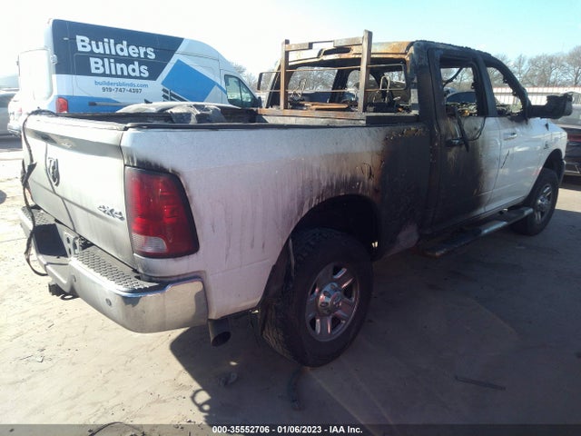 2017 Ram 2500, VIN: 3C6UR5DL8HG607397