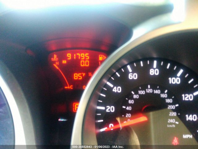JN8AF5MR8FT504090 Nissan JUKE S