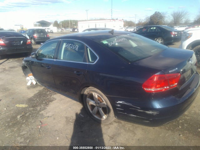 2014 VOLKSWAGEN PASSAT WOLFSBURG ED VIN: 1VWAT7A3XEC057080