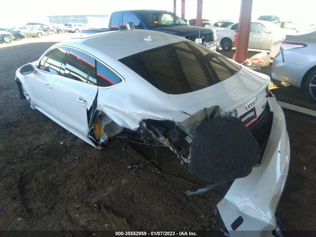 2016 Audi A7, VIN: WAUWGAFC6GN169429