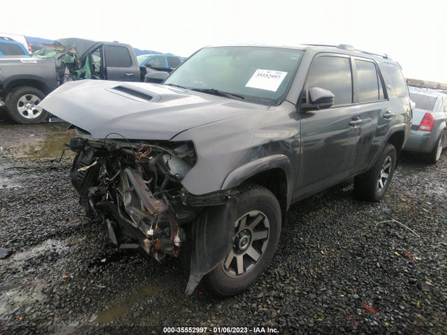 2018 Toyota 4Runner, VIN: JTEBU5JR2J5567673