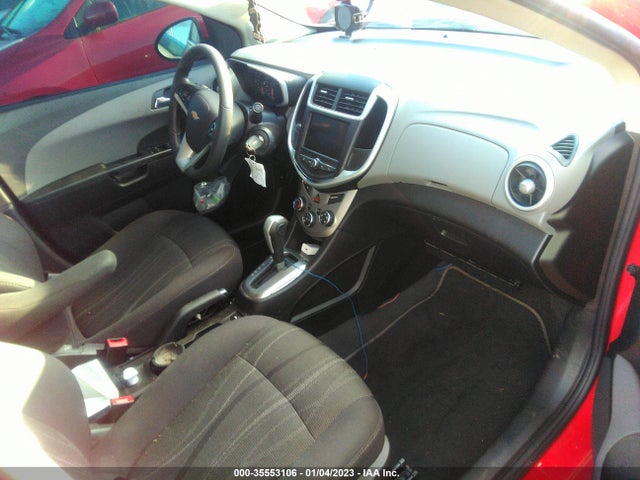 Chevrolet SONIC LT 2020 1G1JD5SB1L4105513 Image 5