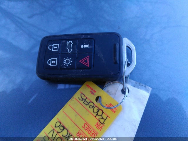 2015 Volvo XC60, VIN: YV4902RB9F2613008