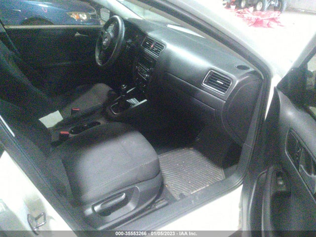3VW1K7AJ4DM221468 Volkswagen Jetta Sedan S