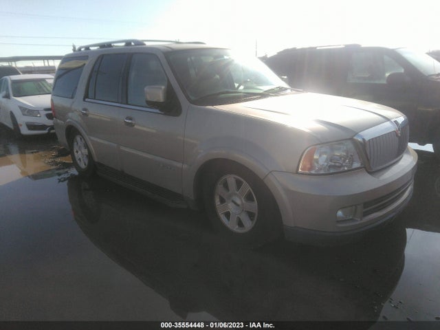 Lincoln Navigator Luxury/ultimate 2005 5LMFU28545LJ04340 головне зображення