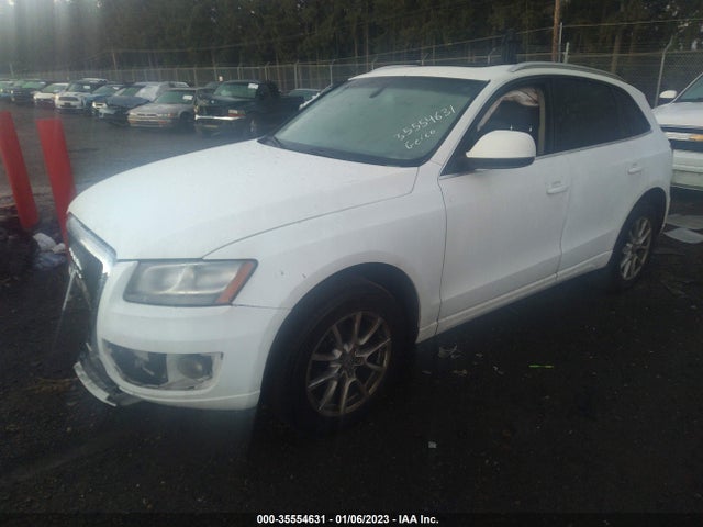 WA1CFAFP3BA095067 Audi Q5 2.0t Premium