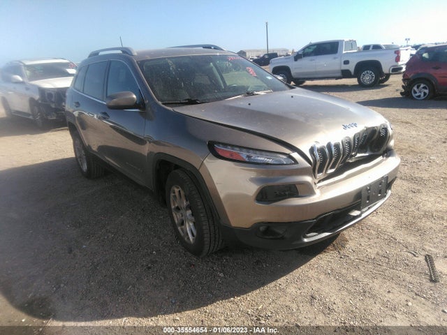 2017 Jeep Cherokee, VIN: 1C4PJLCB8HW540781