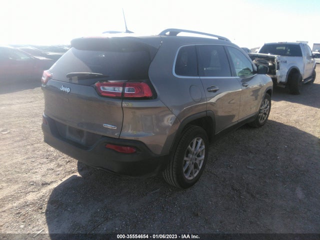 2017 Jeep Cherokee, VIN: 1C4PJLCB8HW540781
