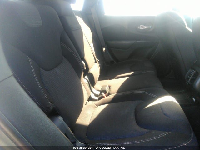 2017 Jeep Cherokee, VIN: 1C4PJLCB8HW540781