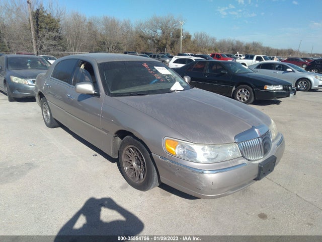 2002 1LNHM82W52Y628563 main image