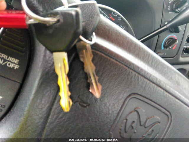 Dodge RAM 1500 2001 1B7HC13Z01J605805 Image 3