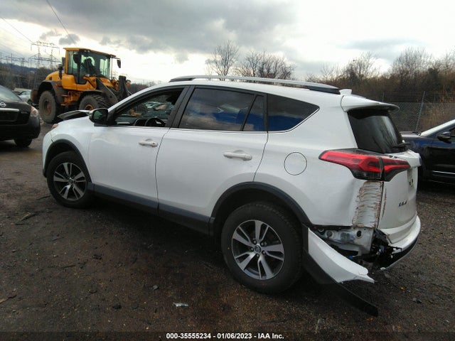 2018 TOYOTA RAV4 XLE/ADVENTURE VIN: JTMRFREV9JJ747106