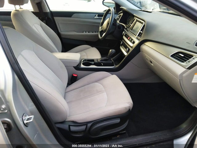 2019 Hyundai Sonata, VIN: KMHE24L34KA092106
