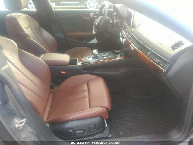 WAUENCF51JA052418 Audi A5 Sportback Premium Plus