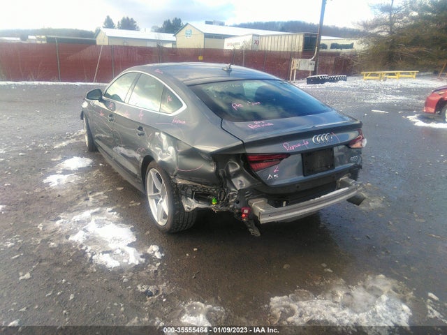 WAUENCF51JA052418 Audi A5 Sportback Premium Plus