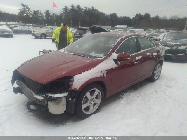 Volvo S60 T5 2012 YV1622FS0C2081464 Image 2