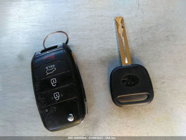 KNDJP3A57G7298575 KIA SOUL +