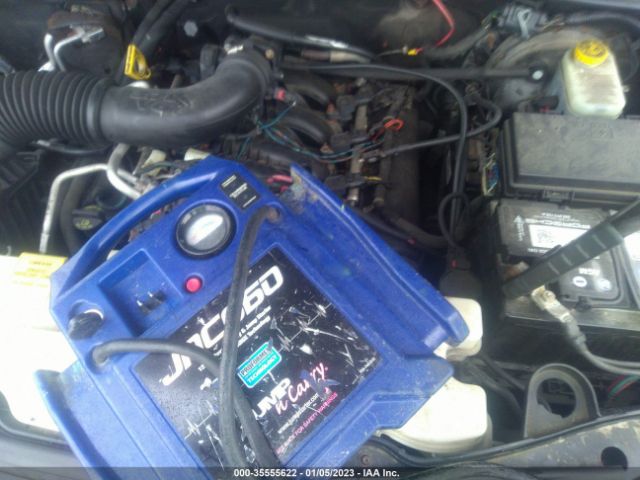 1J8GN28K28W175756 Jeep Liberty Sport