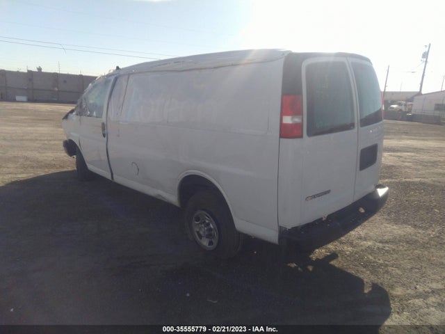 Chevrolet EXPRESS CARGO VAN 2019 1GCWGAFGXK1236314 Image 4