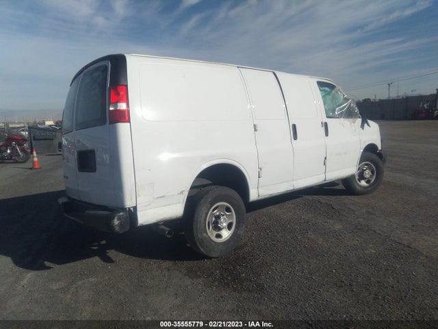 Chevrolet EXPRESS CARGO VAN 2019 1GCWGAFGXK1236314 Image 5