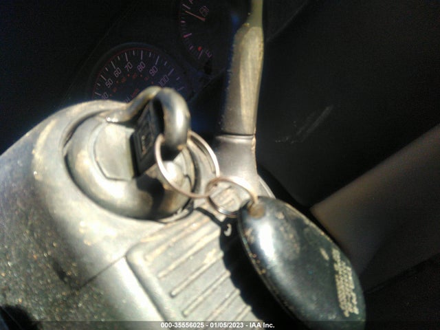 2004 PONTIAC MONTANA W/1SA PKG/W VIN: 1GMDX03E44D106305