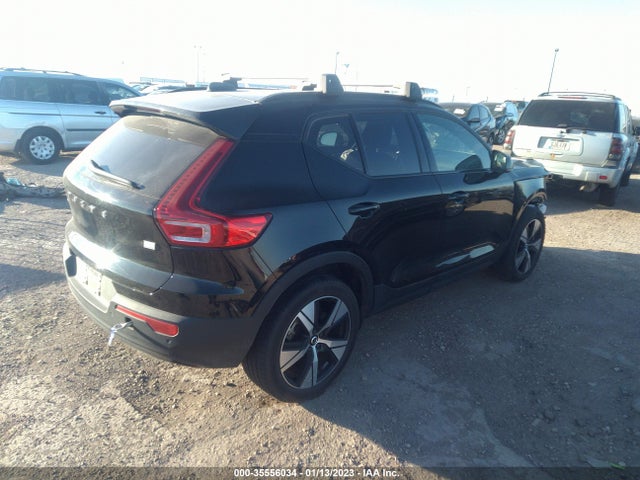 2021 Volvo XC40, VIN: YV4ED3UR0M2522431