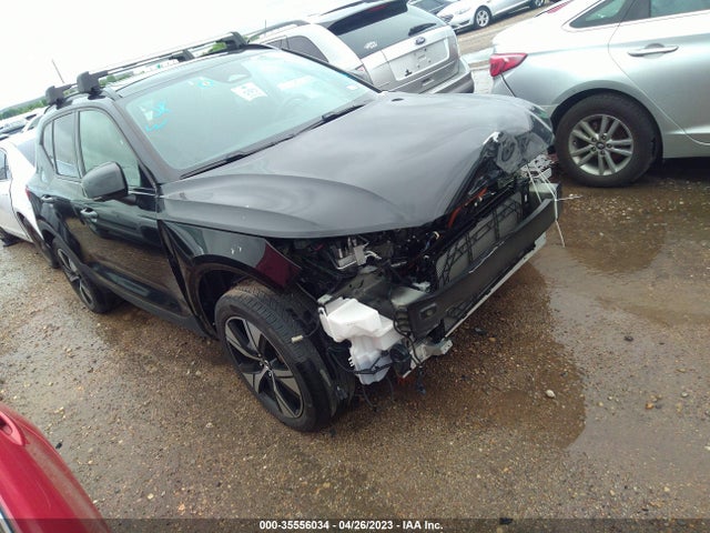 2021 Volvo XC40, VIN: YV4ED3UR0M2522431
