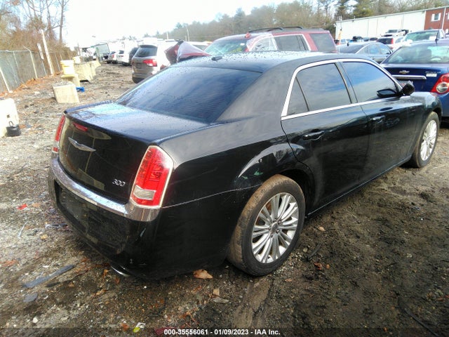2C3CCARG7EH160412 Chrysler 300