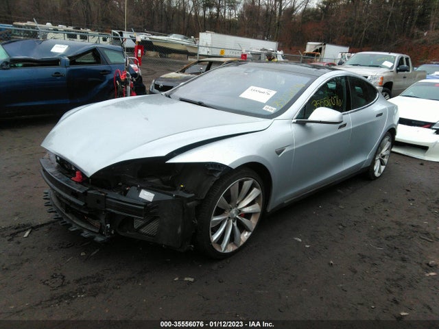 2015 Tesla Model S, VIN: 5YJSA1H24FFP74988