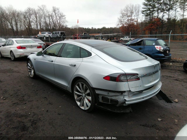 2015 Tesla Model S, VIN: 5YJSA1H24FFP74988
