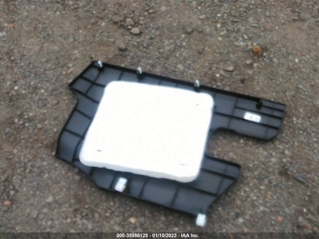 Acura TLX 2018 19UUB1F39JA005908 Image 4