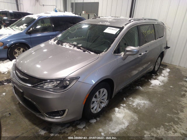 Chrysler Pacifica Touring L 2018 2C4RC1BG3JR211442 Image 2
