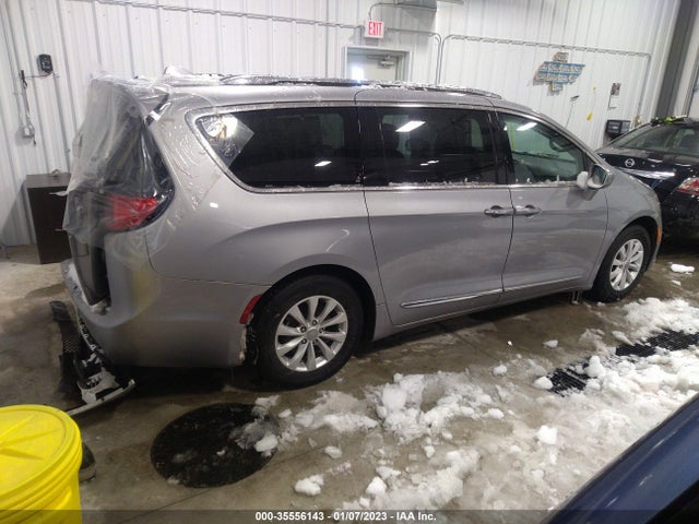 Chrysler Pacifica Touring L 2018 2C4RC1BG3JR211442 Image 4