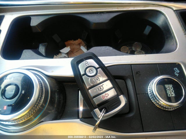 2022 Ford Explorer, VIN: 1FMSK8DH3NGA64870